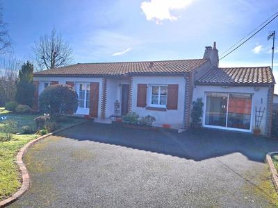 Maison - 101 m² - 5 pièces