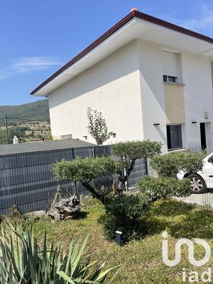 Maison - 109 m² - 4 pièces