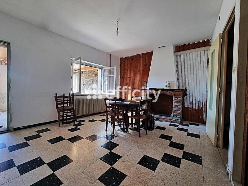 Maison - 85 m² - 5 pièces