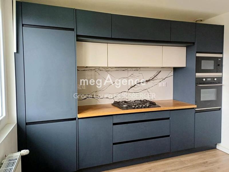 Maison - 163 m² - 8 pièces