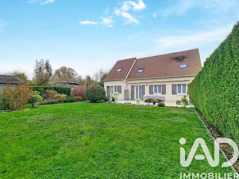 Maison - 144 m² - 5 pièces