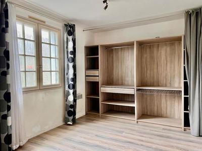 Maison - 103 m² - 6 pièces