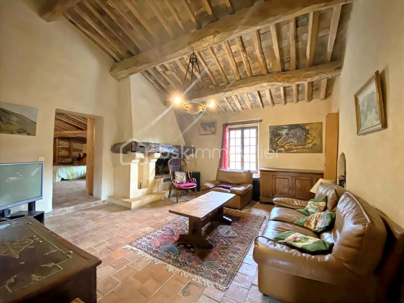 Mas - 427 m² - 12 pièces