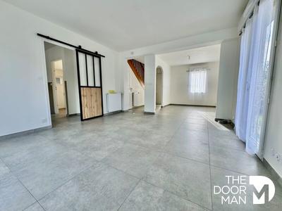 Maison - 151 m² - 7 pièces