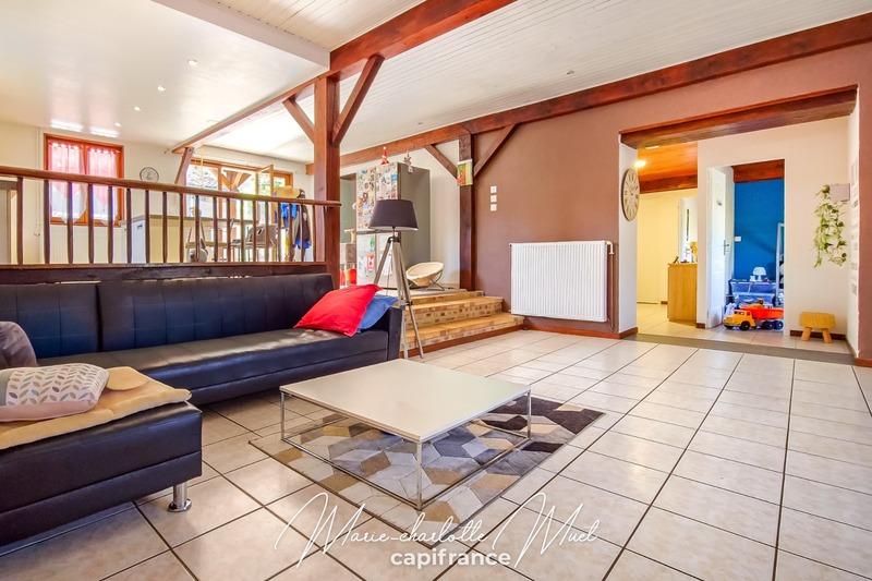 Maison - 111 m² - 4 pièces