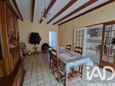 Maison - 149 m² - 9 pièces