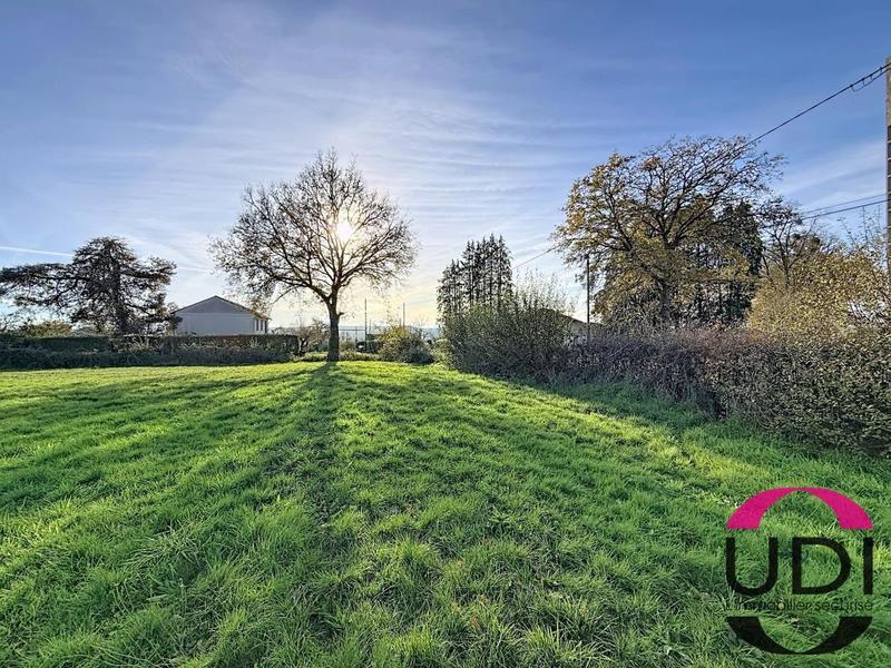 Terrain constructible - 2 523 m²