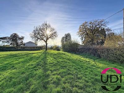 Terrain constructible - 2 523 m²