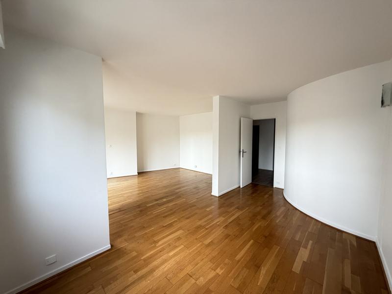 Appartement - 98 m² - 4 pièces