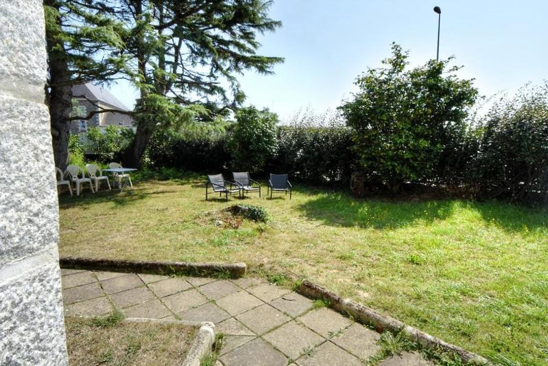 Maison - 216 m² - 8 pièces