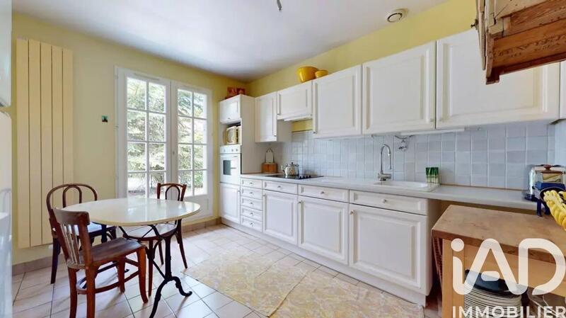 Maison - 173 m² - 8 pièces