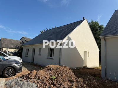 Maison - 95 m² - 4 pièces