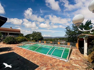 Maison - 202 m² - 7 pièces