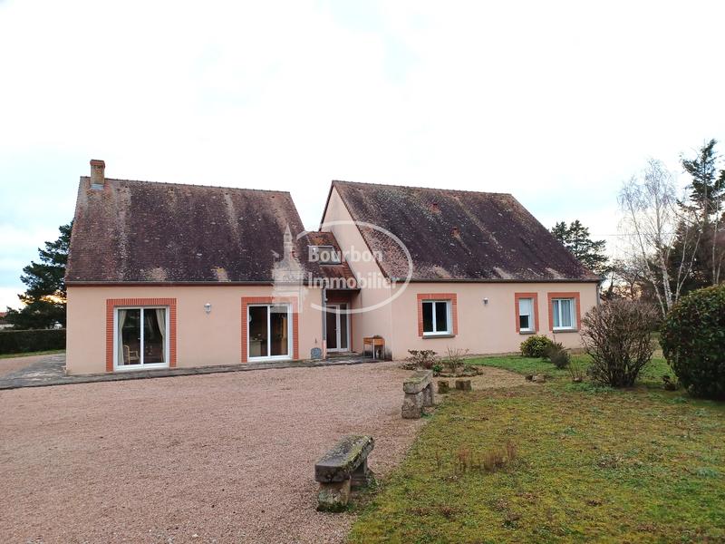 Maison - 174 m² - 7 pièces