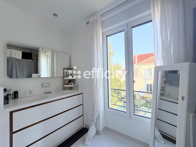 Maison - 170 m² - 7 pièces