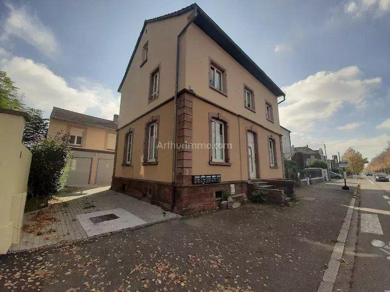 Immeuble - 165 m² - 15 pièces