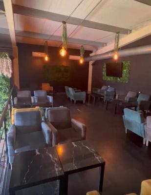 Local commercial - 120 m² - 1 pièce