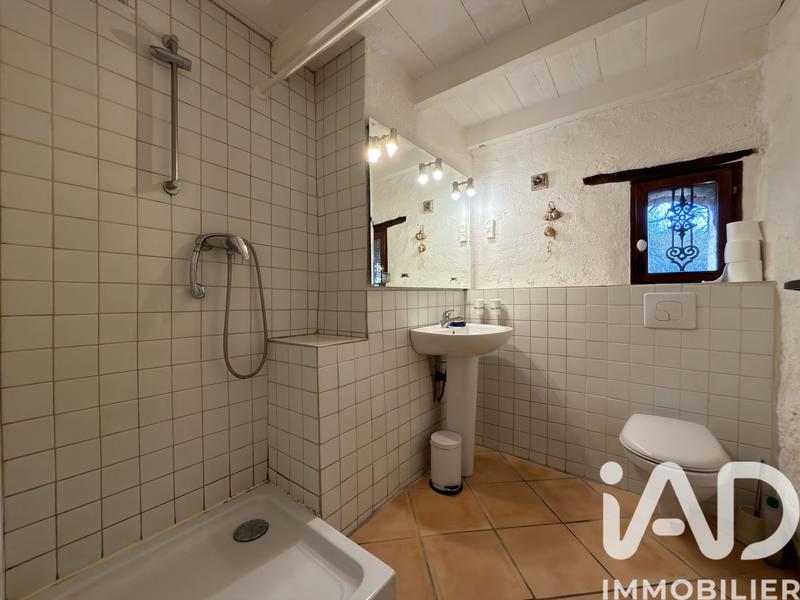 Maison - 180 m² - 5 pièces