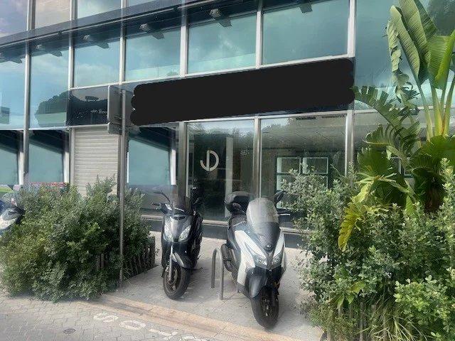 Local commercial - 315 m²