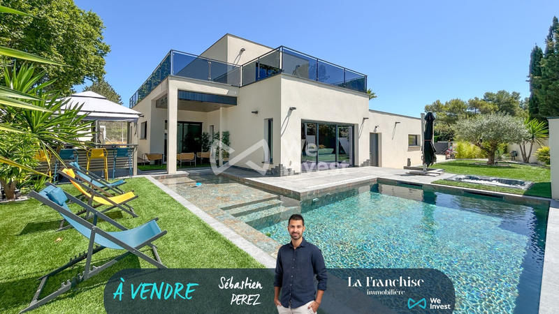 Villa - 220 m² - 5 pièces