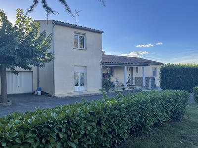 Maison - 174 m² - 8 pièces