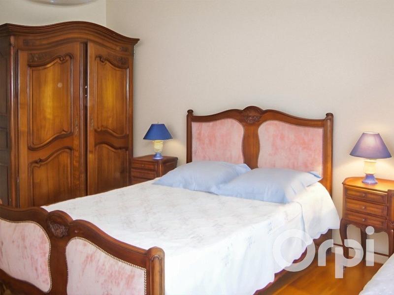 Maison - 278 m² - 10 pièces