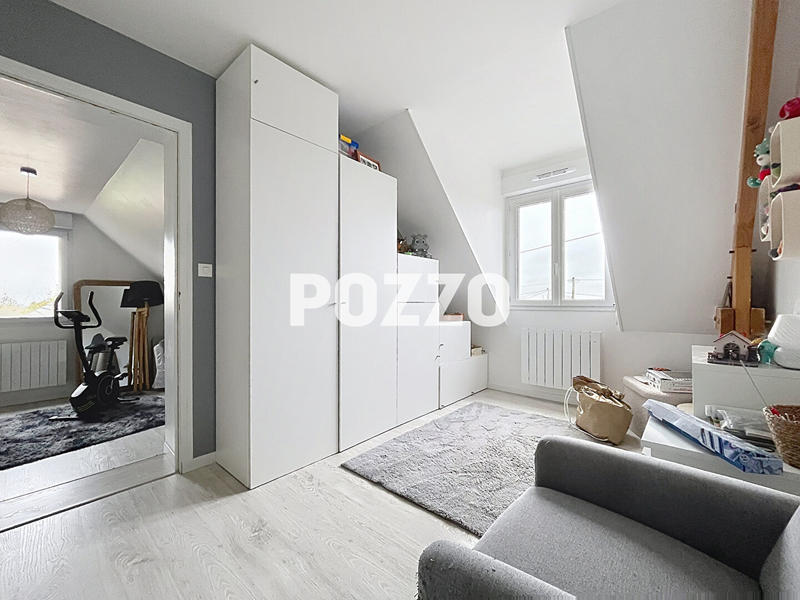 Maison - 110 m² - 7 pièces