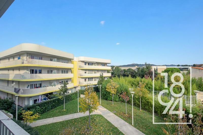 Appartement - 61 m² - 3 pièces