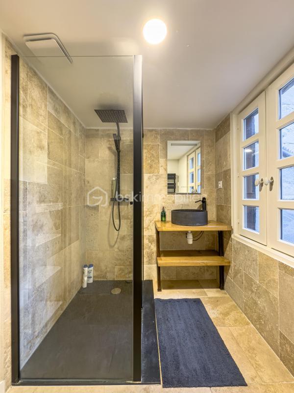 Loft - 63 m² - 2 pièces