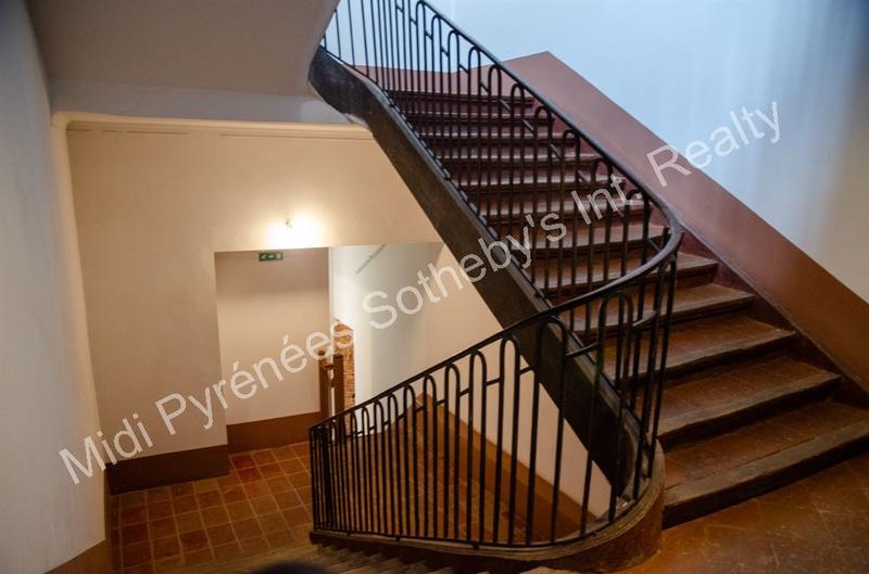 Appartement - 112 m² - 4 pièces