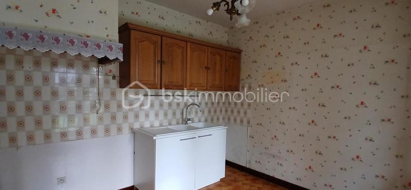 Maison traditionnelle - 130 m² - 8 pièces