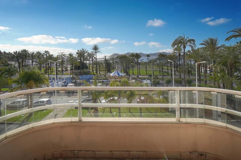 Appartement - 89 m² - 3 pièces