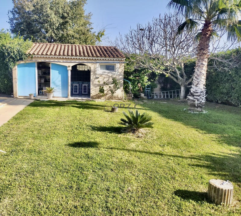 Villa - 270 m² - 7 pièces