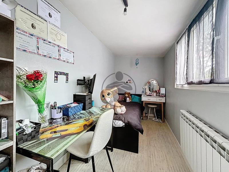 Maison - 77 m² - 4 pièces