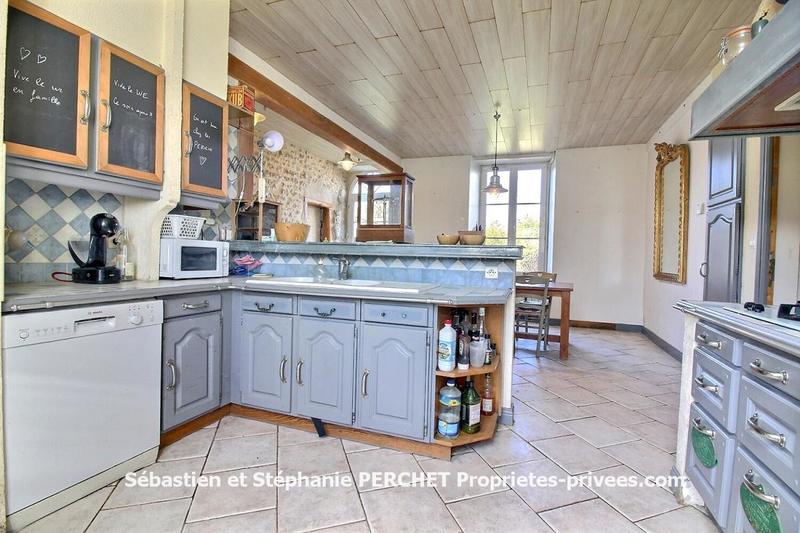 Maison - 203 m² - 8 pièces