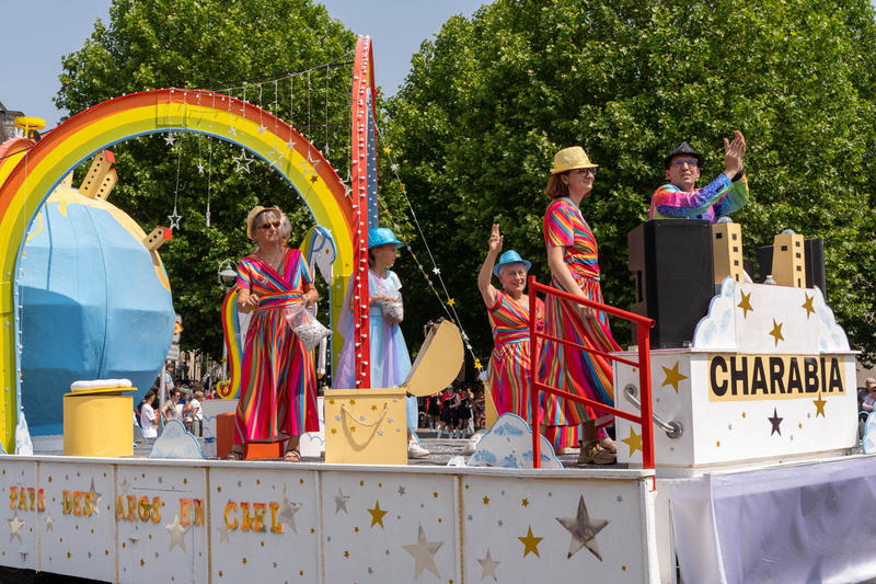 Portes ouvertes au local des constructeurs de chars