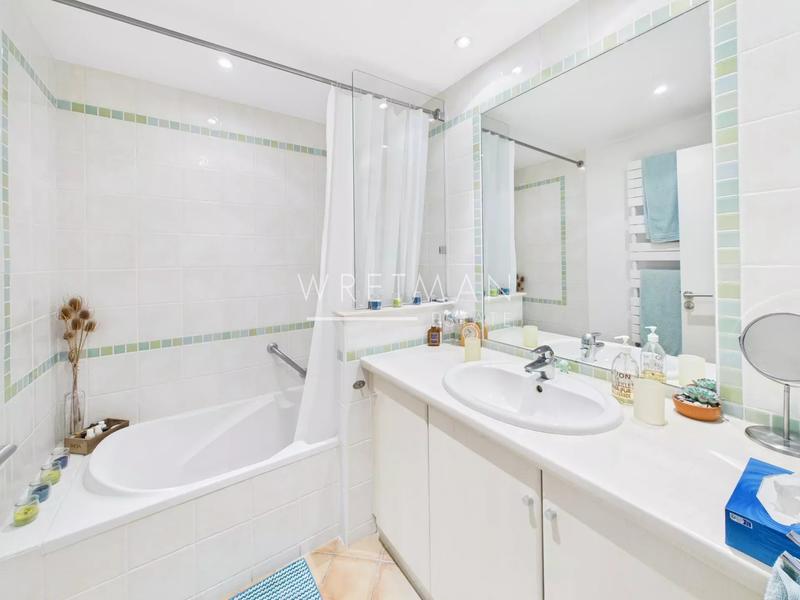 Appartement - 49 m² - 2 pièces