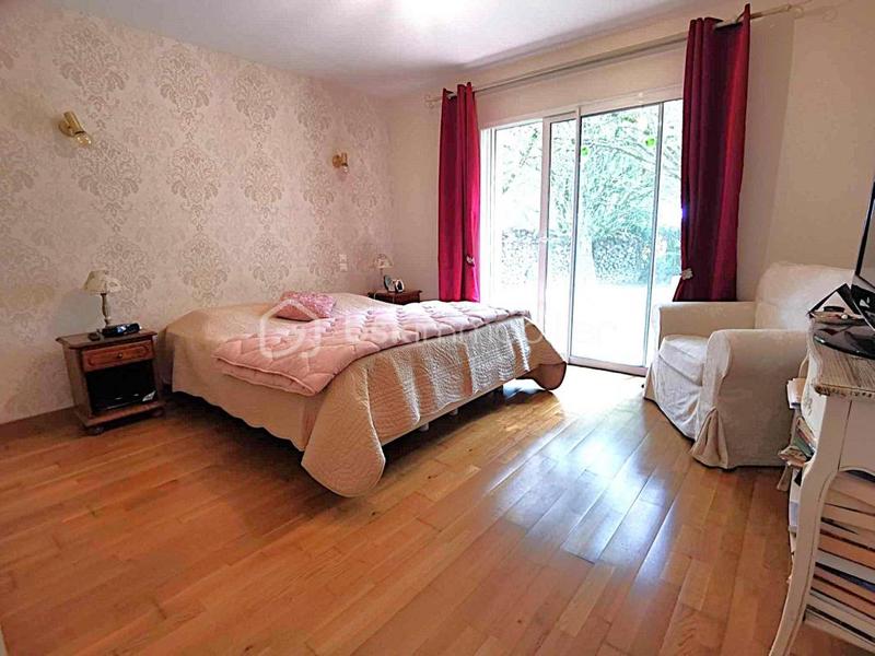 Maison traditionnelle - 120 m² - 6 pièces