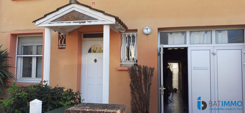 Maison traditionnelle - 93 m² - 6 pièces