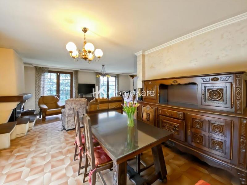 Maison - 145 m² - 7 pièces