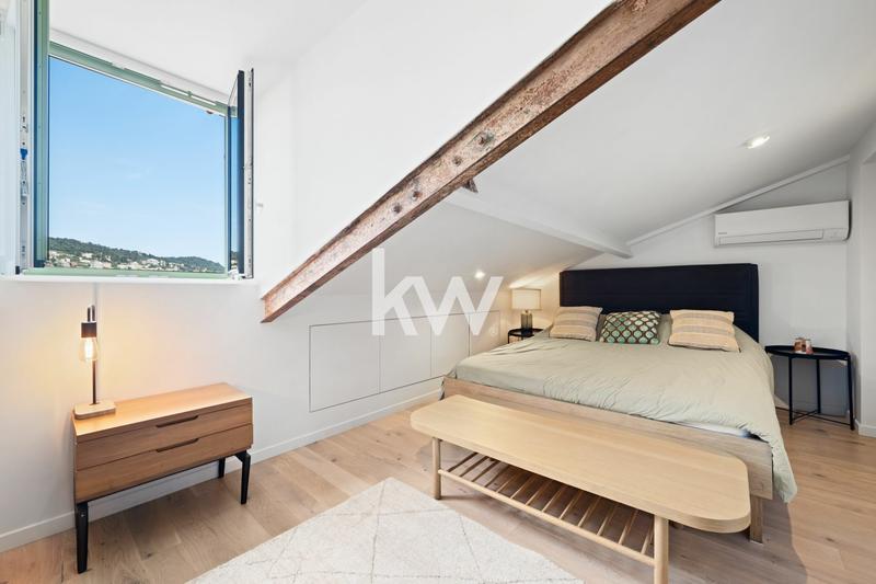 Appartement - 114 m² - 3 pièces