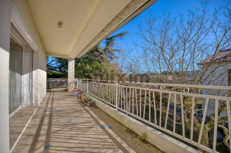 Maison - 100 m² - 6 pièces