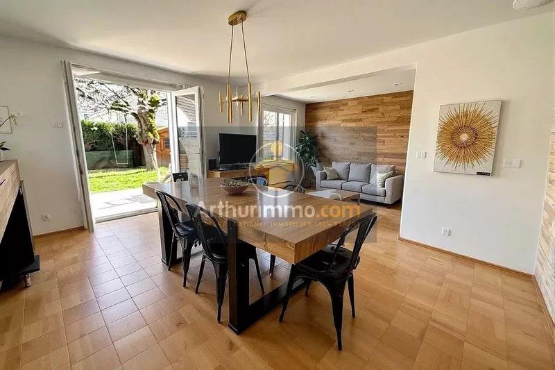Maison - 95 m² - 4 pièces