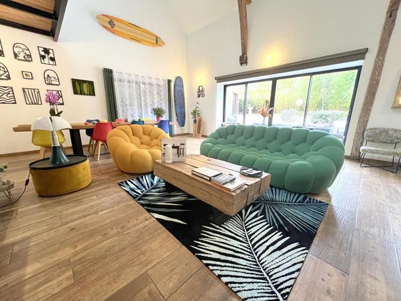 Maison - 184 m² - 5 pièces