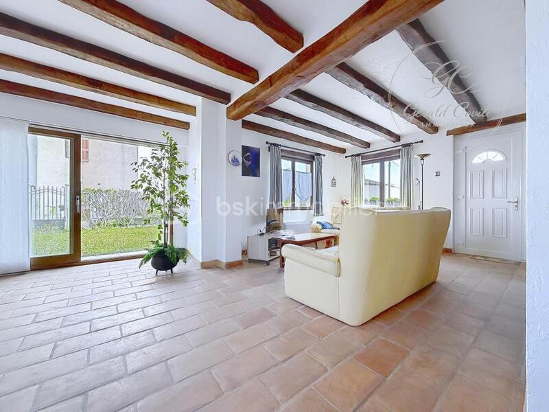 Maison - 142 m² - 5 pièces