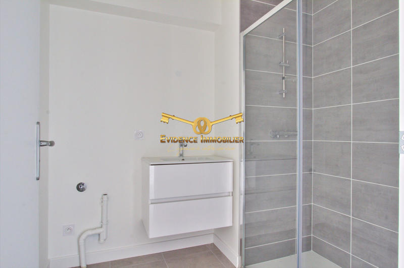 Appartement - 87 m² - 4 pièces