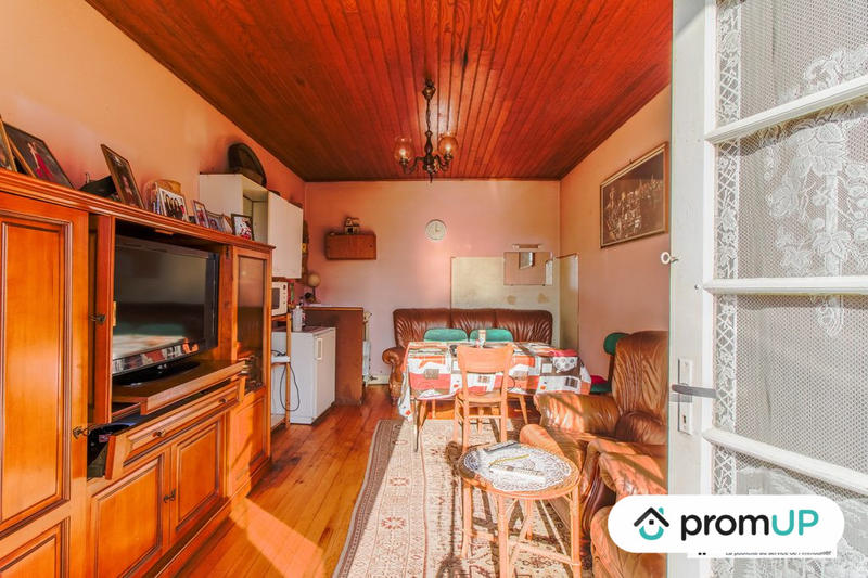 Local commercial - 691 m² - 18 pièces