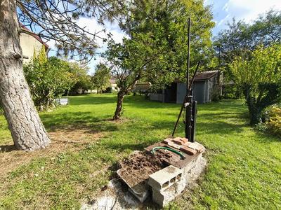 Terrain constructible - 1 466 m²