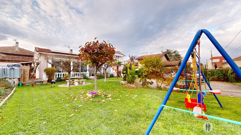 Maison - 125 m² - 4 pièces