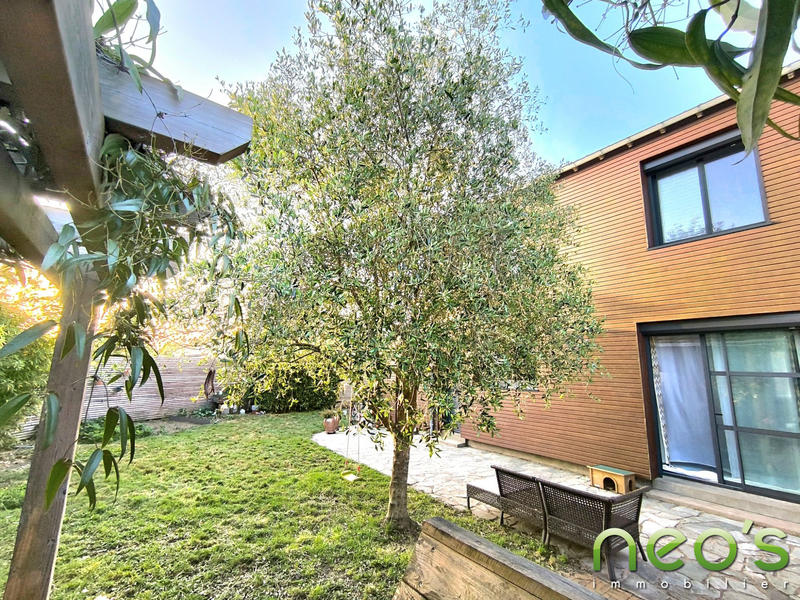 Maison - 134 m² - 6 pièces